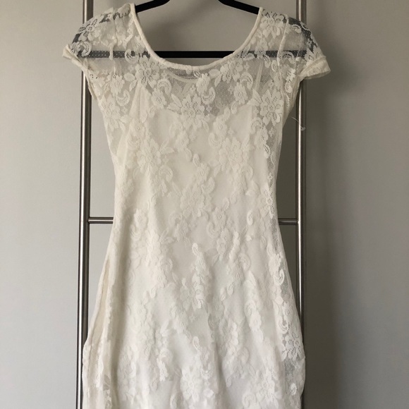 NEW Hollister Lace mini dress - Picture 2 of 4